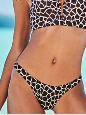 Victoria’s Secret ruched back Itsy bikini bottom size small